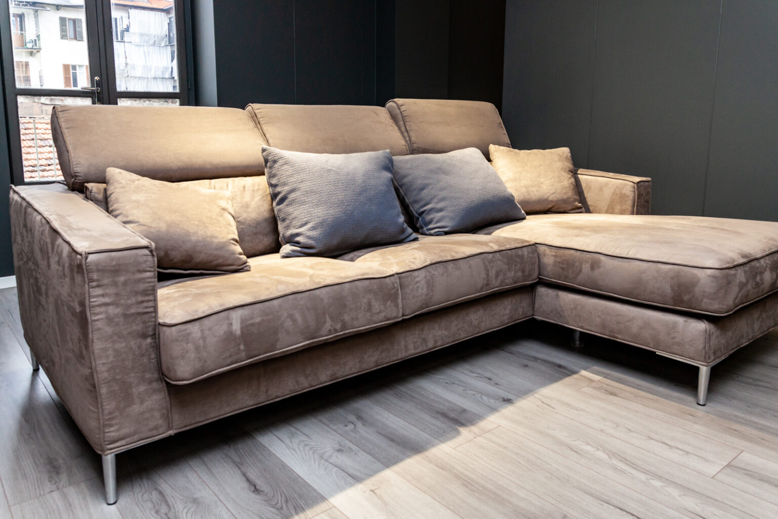 Catalogo Regina Concept Store Showroom Mobili Made in Italy Torino